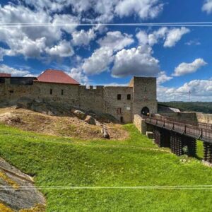 Wycieczka szkolna 1 dzień: Nowy Wiśnicz + Dobczyce (zamki, skansen i ognisko)