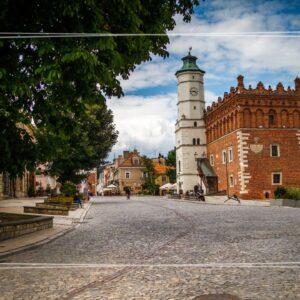 Wycieczka szkolna Sandomierz + Zamek Krzyżtopór – 1 dzień | Podziemna Trasa, Zbrojownia, Zamek Królewski i obiad